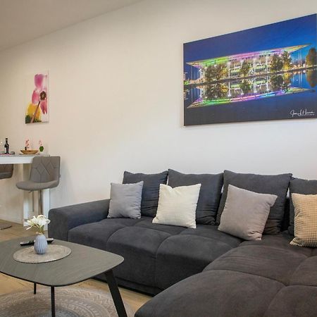 Hannibal - Design Apartment Orchidee 5, Vw Naehe, Parkplatz, Kueche, Highspeed-Wlan, Fitness, Solarium ウォルフスブルク エクステリア 写真