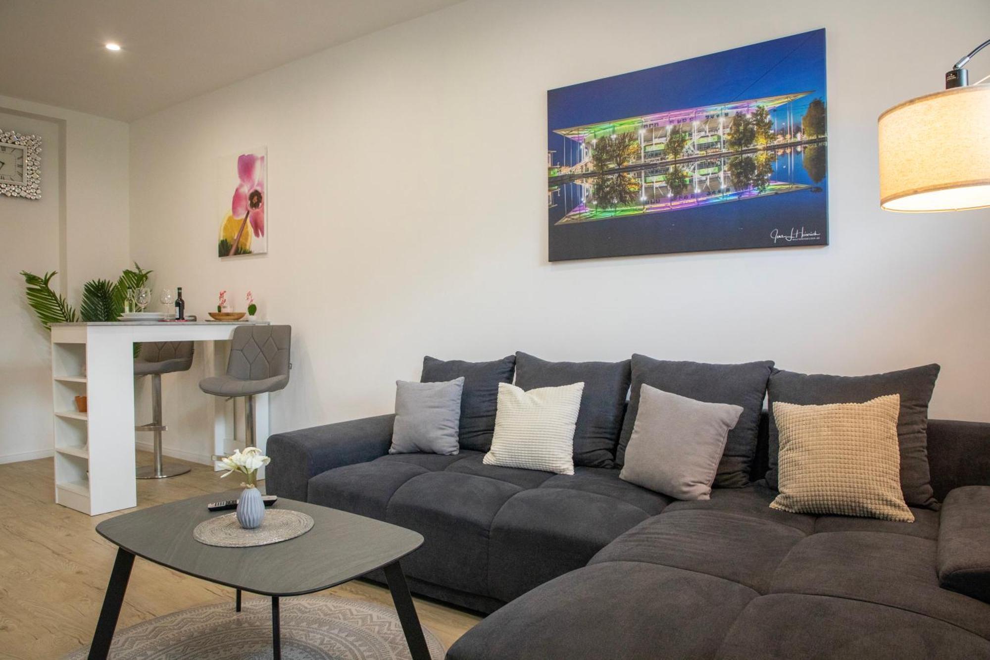 Hannibal - Design Apartment Orchidee 5, Vw Naehe, Parkplatz, Kueche, Highspeed-Wlan, Fitness, Solarium ウォルフスブルク エクステリア 写真